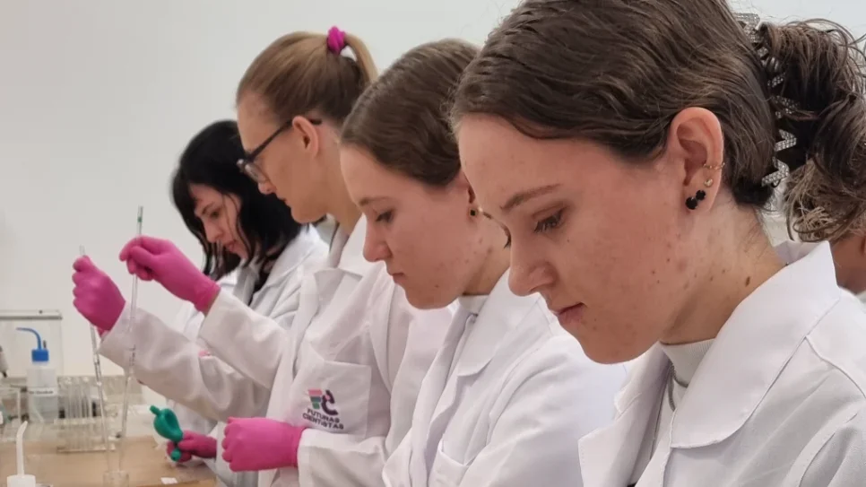 UFFS Cerro Largo participa do programa Futuras Cientistas 2026